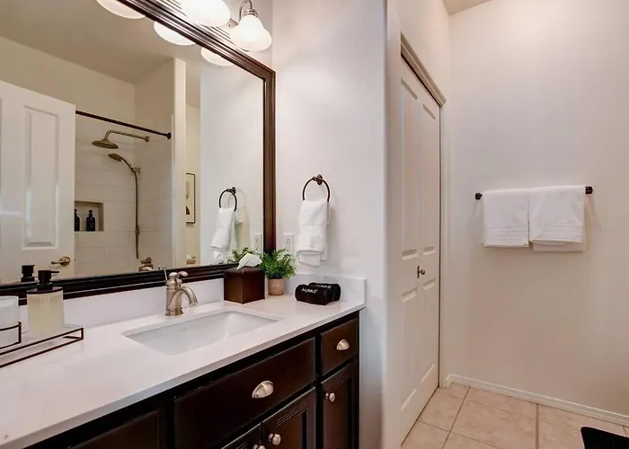 Retreat W/ Tesla Mobile Charger Holiday home Sedona